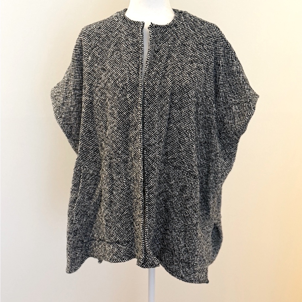 Eileen Fisher Black and White Sweater